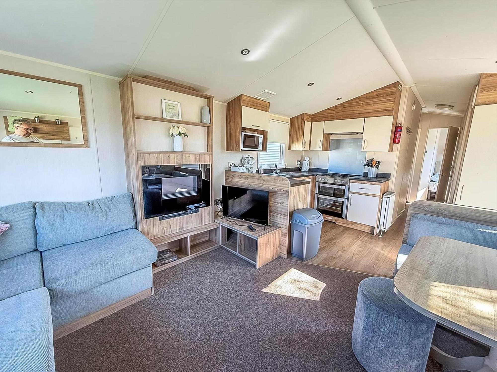8 Berth Caravan For Hire At St Osyth Beach Ref 28047R クラクトン・オン・シー エクステリア 写真